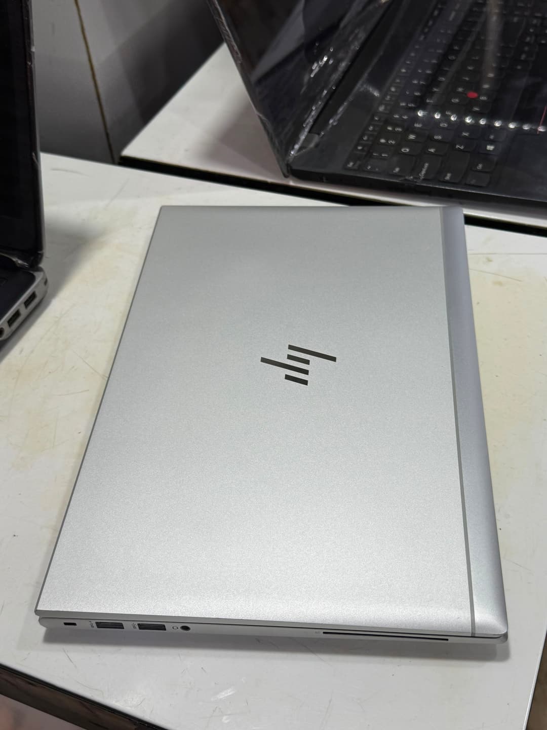 Hp Elite book 840G7 - 4